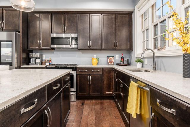 97 N 6th Street, TH73, Columbus, OH 43215