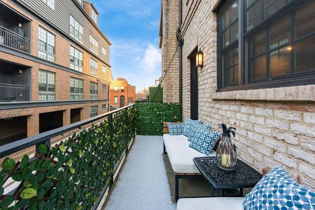 97 N 6th Street, TH73, Columbus, OH 43215