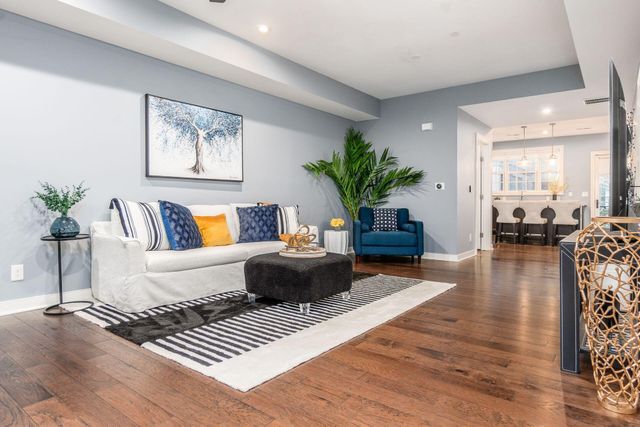 97 N 6th Street, TH73, Columbus, OH 43215