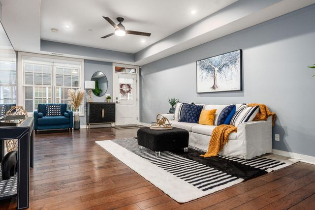 97 N 6th Street, TH73, Columbus, OH 43215