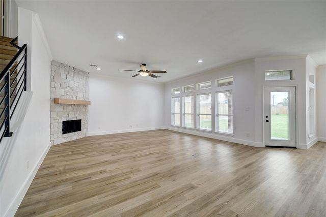3550 Urban Woods Trail, Houston, TX 77008