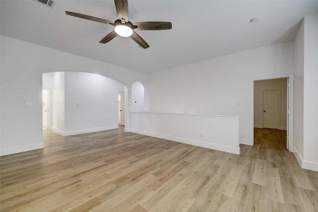 3550 Urban Woods Trail, Houston, TX 77008