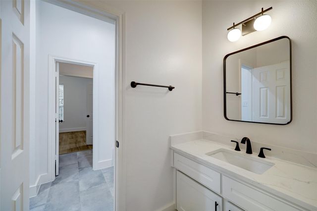 3550 Urban Woods Trail, Houston, TX 77008