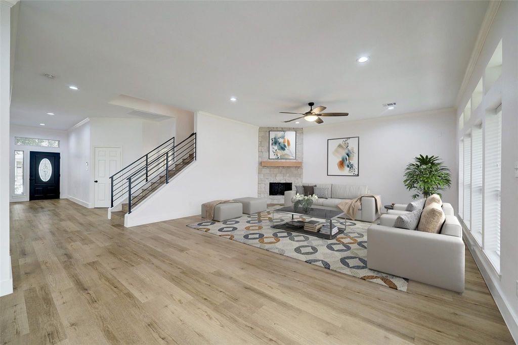 3550 Urban Woods Trail, Houston, TX 77008