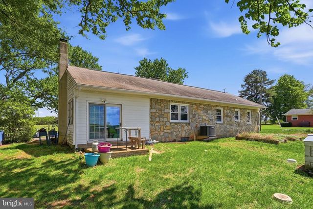 11844 CEMETERY RD, Remington, VA 22734