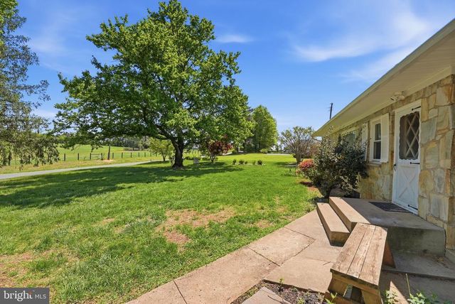 11844 CEMETERY RD, Remington, VA 22734