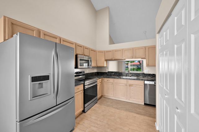 1636 Wood Fern Drive, Boynton Beach, FL 33436