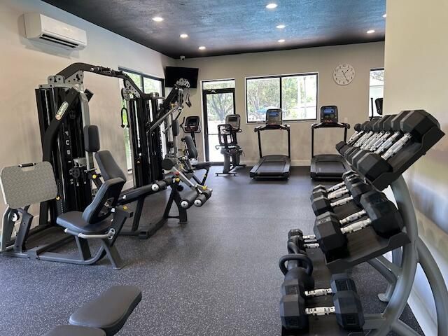 1636 Wood Fern Drive, Boynton Beach, FL 33436