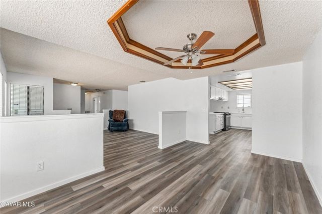 39004 164th E, Palmdale, CA 93591
