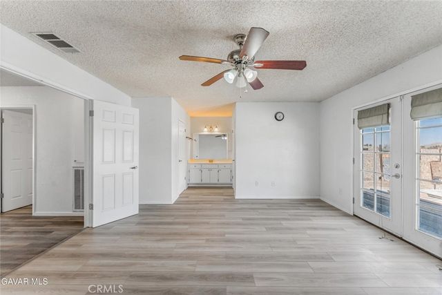 39004 164th E, Palmdale, CA 93591