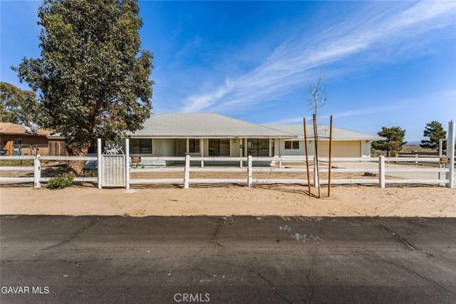 39004 164th E, Palmdale, CA 93591