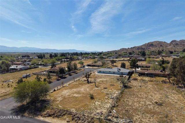 39004 164th E, Palmdale, CA 93591