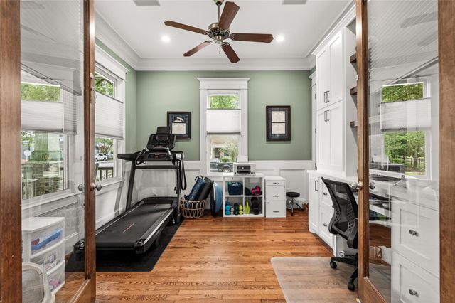 1601 Columbia Street, Houston, TX 77008