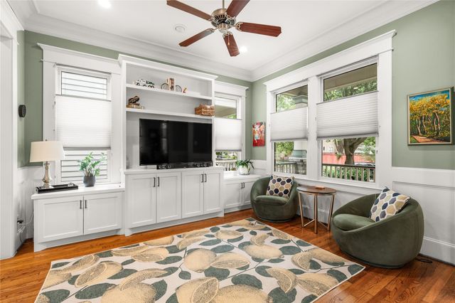 1601 Columbia Street, Houston, TX 77008