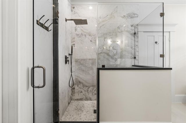 1601 Columbia Street, Houston, TX 77008