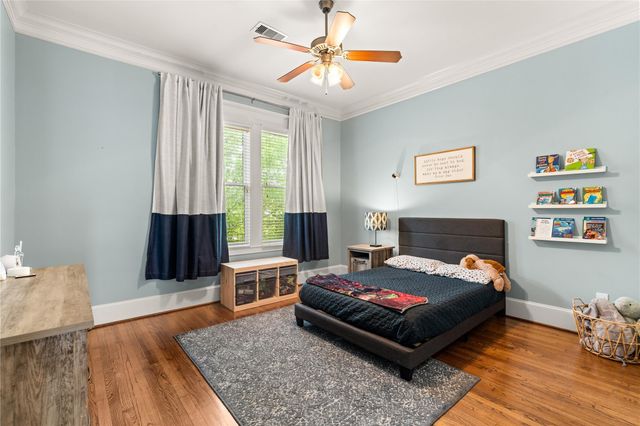 1601 Columbia Street, Houston, TX 77008