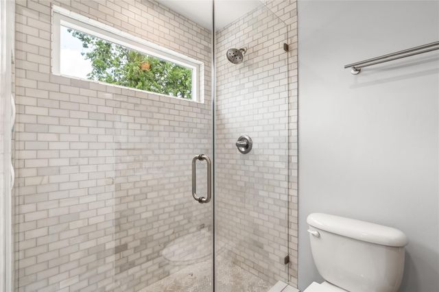 1601 Columbia Street, Houston, TX 77008