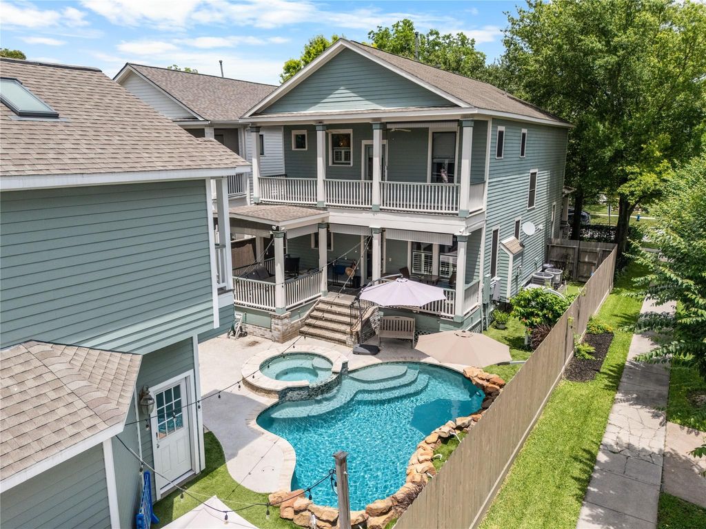1601 Columbia Street, Houston, TX 77008