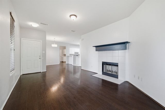 1001 Brenner Court, Arlington, TX 76017