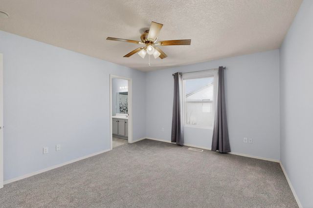 471 Little Wings Loop SW, Los Lunas, NM 87031