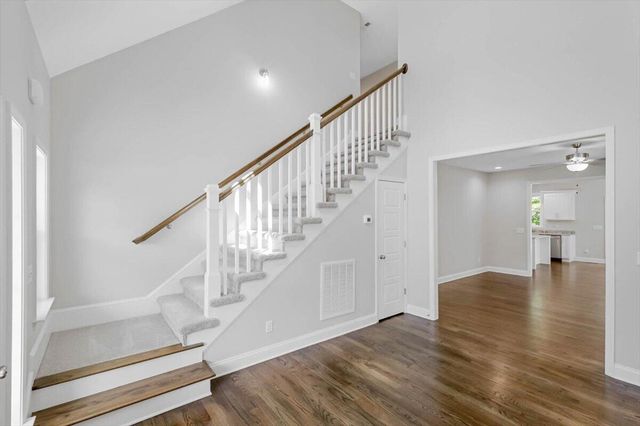 1826 Oakvale Drive, Chattanooga, TN 37421