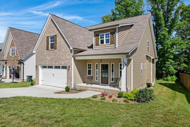 1826 Oakvale Drive, Chattanooga, TN 37421