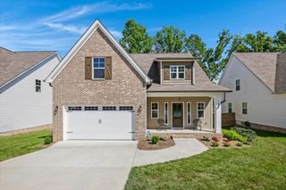 1826 Oakvale Drive, Chattanooga, TN 37421