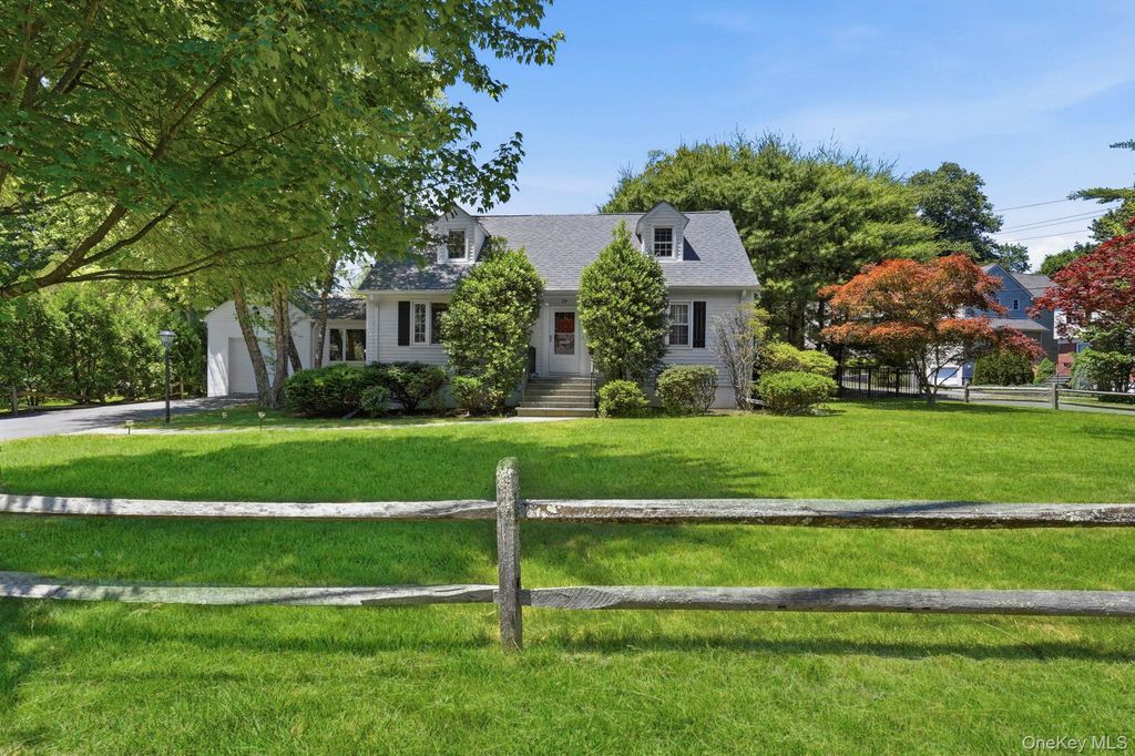 29 Coralyn Avenue, White Plains, NY 10605