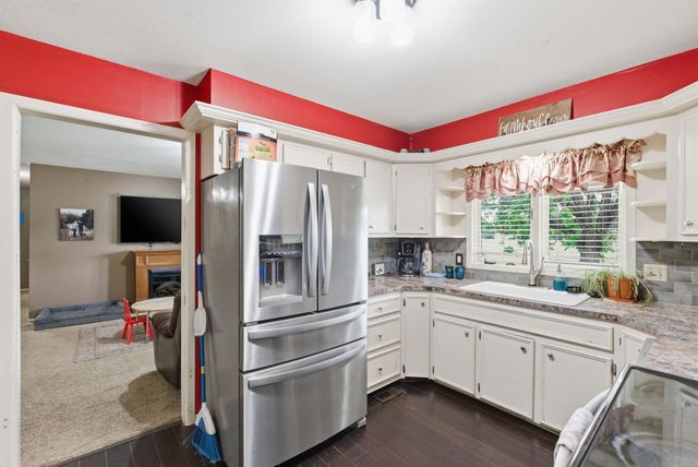 1410 N Tanglewood, Rose Hill, KS 67133