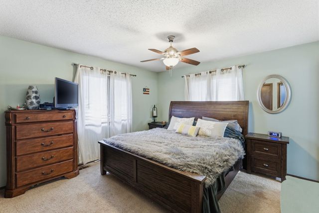 1410 N Tanglewood, Rose Hill, KS 67133