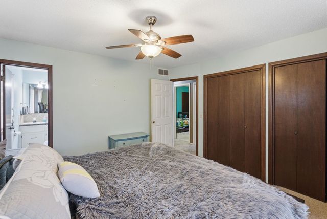 1410 N Tanglewood, Rose Hill, KS 67133