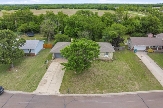 1410 N Tanglewood, Rose Hill, KS 67133