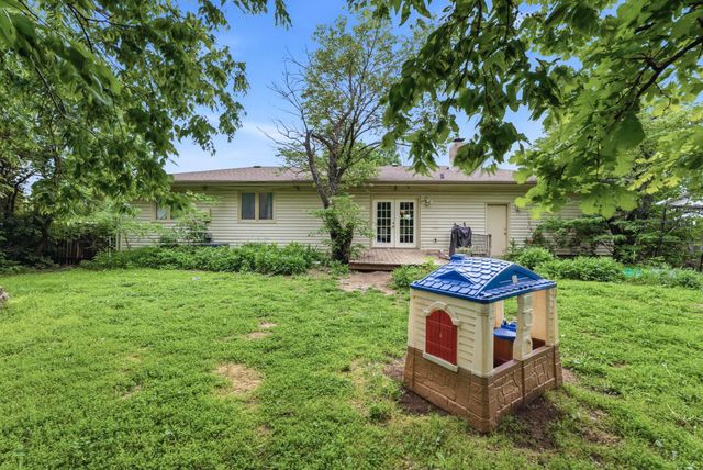 1410 N Tanglewood, Rose Hill, KS 67133