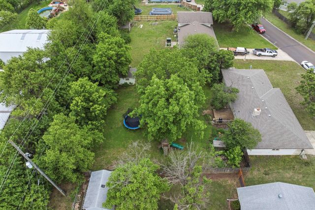 1410 N Tanglewood, Rose Hill, KS 67133