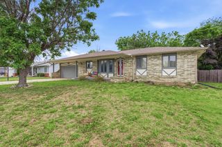 1410 N Tanglewood, Rose Hill, KS 67133