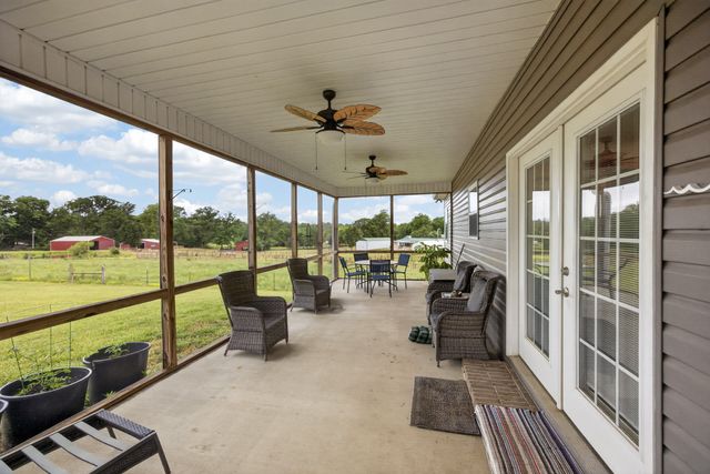 3040 Shipley Rd, Cookeville, TN 38501