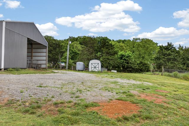 3040 Shipley Rd, Cookeville, TN 38501