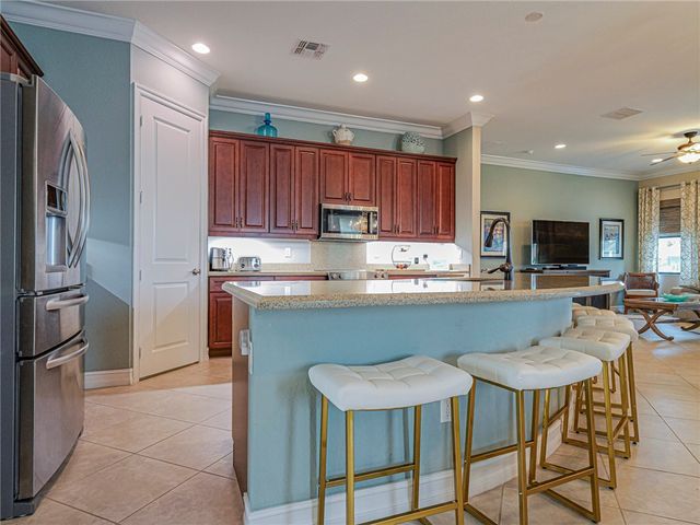 5550 51st Avenue, Vero Beach, FL 32967