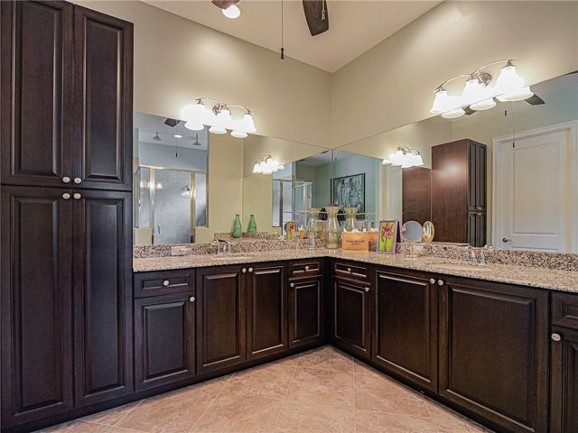 5550 51st Avenue, Vero Beach, FL 32967