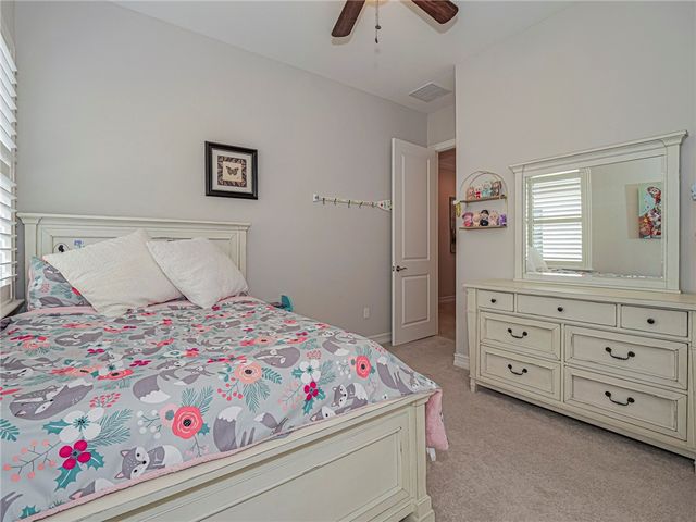 5550 51st Avenue, Vero Beach, FL 32967