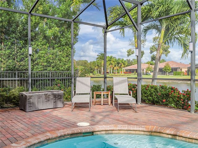 5550 51st Avenue, Vero Beach, FL 32967