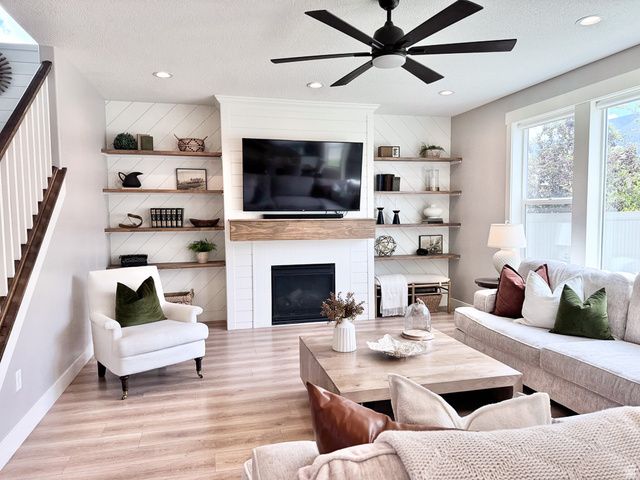 2723 S WILDFLOWER DR, Saratoga Springs, UT 84045