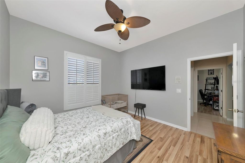 Image 22 of property listing at 6213 GLEN ABBEY LANE, Bradenton, FL 34202