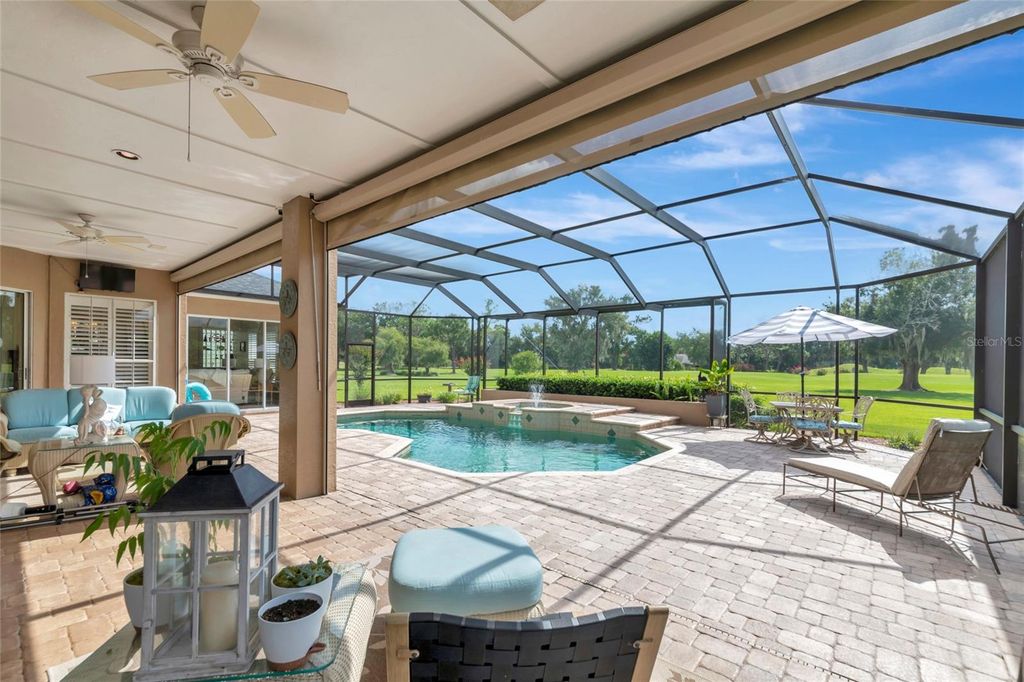 Image 29 of property listing at 6213 GLEN ABBEY LANE, Bradenton, FL 34202