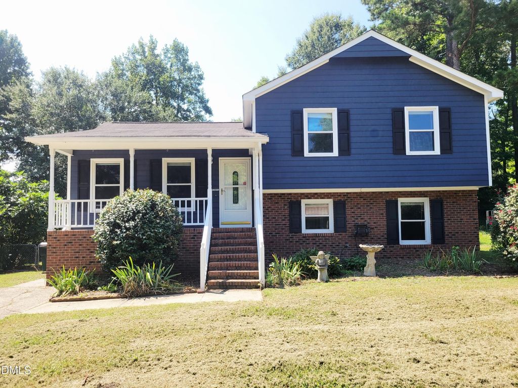 106 Saddle Ridge Court, Garner, NC 27529
