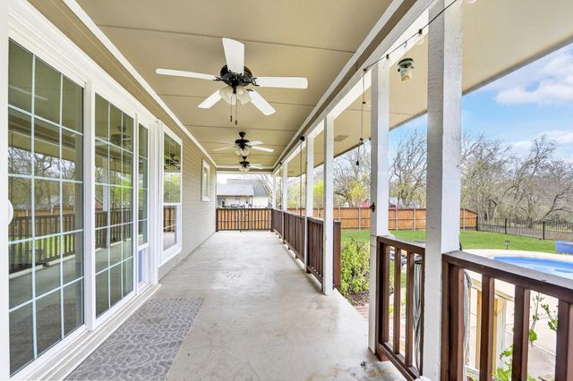 130 Woodcreek Drive, Lowry Crossing, TX 75407