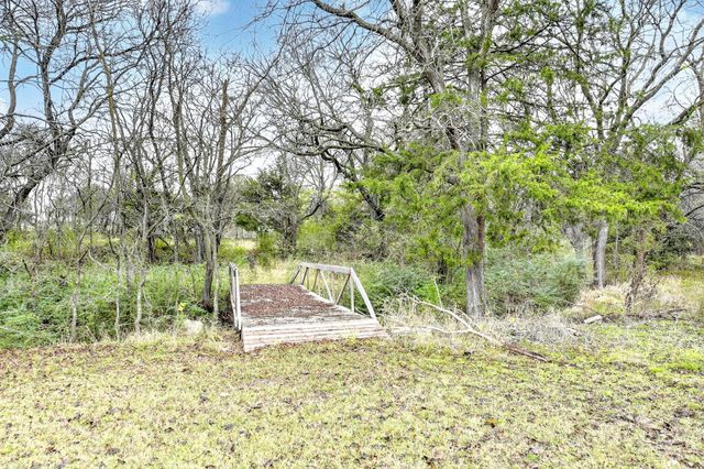 130 Woodcreek Drive, Lowry Crossing, TX 75407