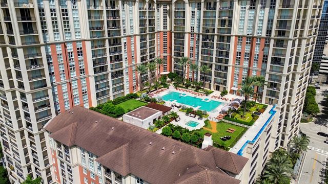 550 OKEECHOBEE Boulevard 521, West Palm Beach, FL 33401