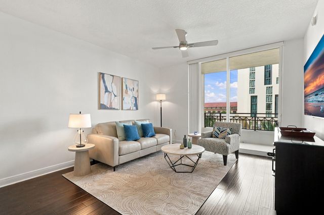 550 OKEECHOBEE Boulevard 521, West Palm Beach, FL 33401