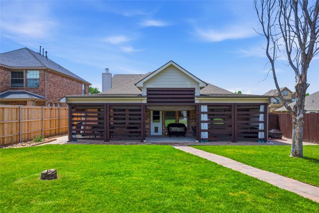 809 Cauble Drive, Fate, TX 75087